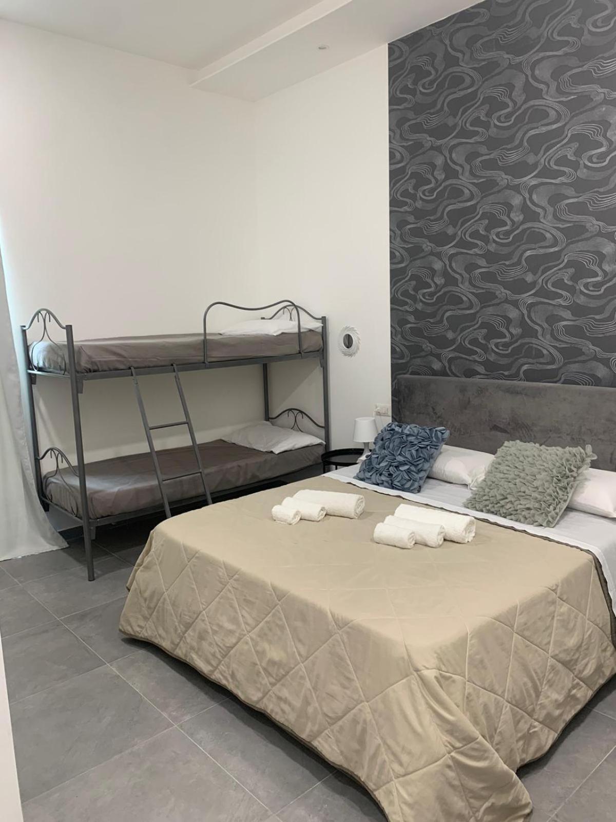 Skyport Bed & Breakfast Naples
